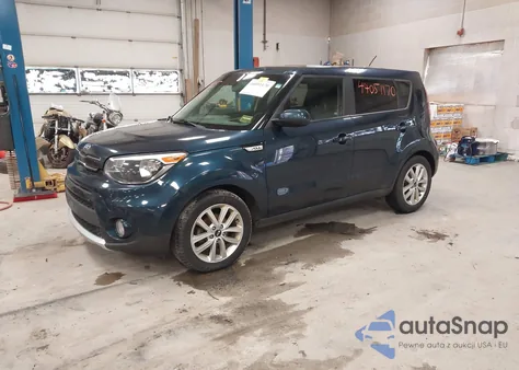 2018 Kia Soul + z USA, uszkodzony, nr VIN KNDJP3A56J7610344